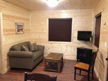 The Lodge At Van Hook New Town Екстер'єр фото