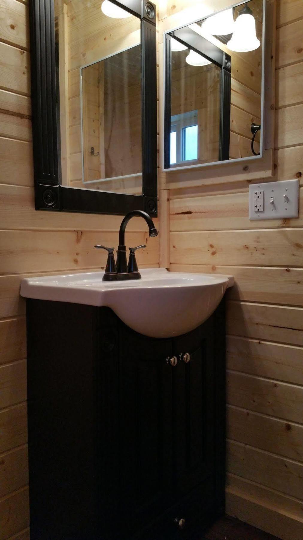The Lodge At Van Hook New Town Екстер'єр фото